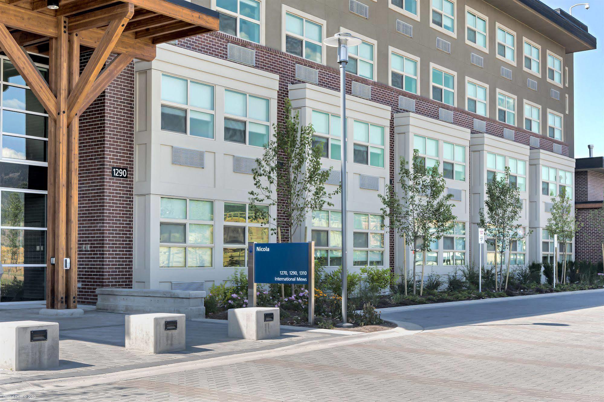 Ubc Okanagan Campus Келоуна Экстерьер фото