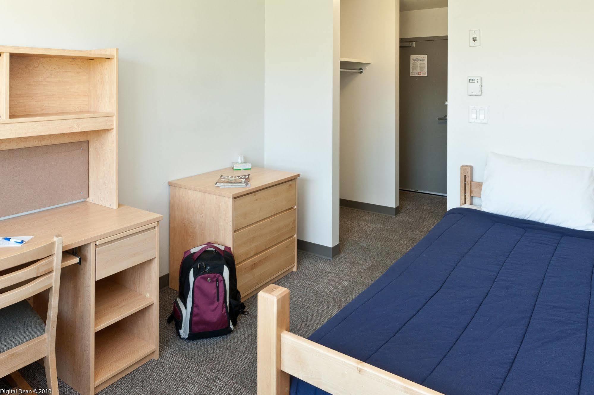 Ubc Okanagan Campus Келоуна Экстерьер фото